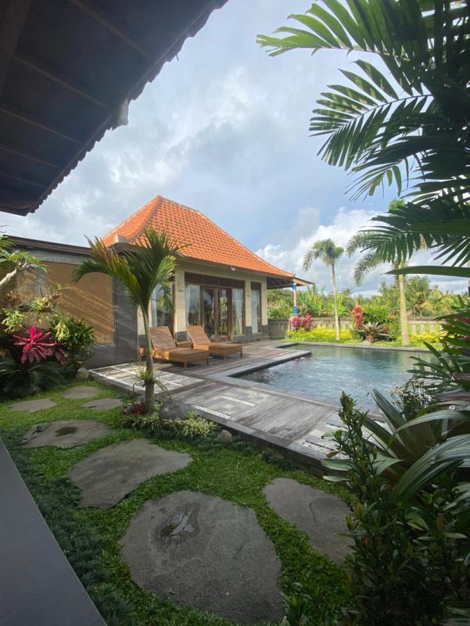 Anggarakasih Ubud Villa Exterior photo