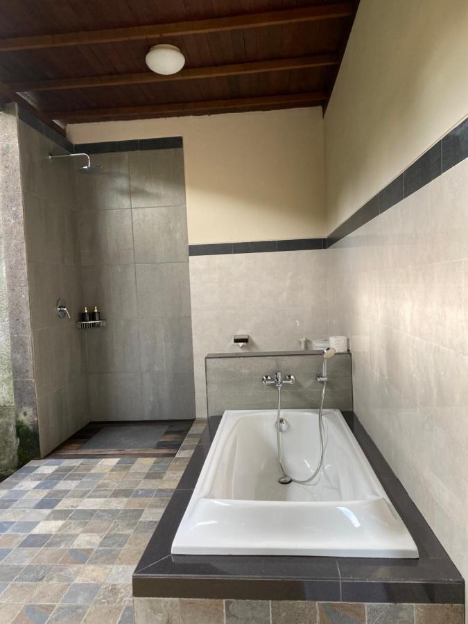 Anggarakasih Ubud Villa Exterior photo